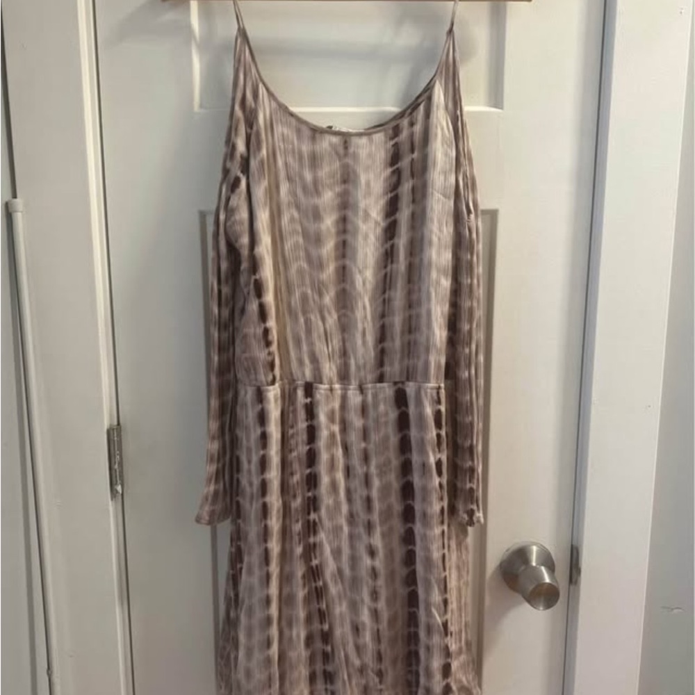 Forever 21 Taupe and Cream Long Sleeve Slip Dress